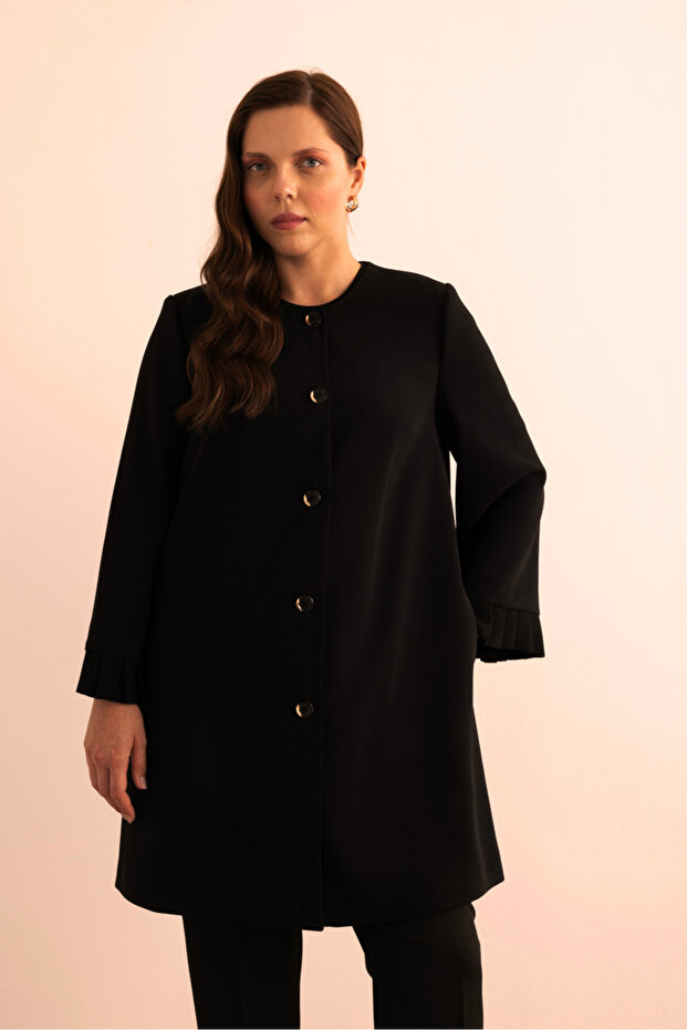 قبعة بتفاصيل مطوية على الأكمام - 3