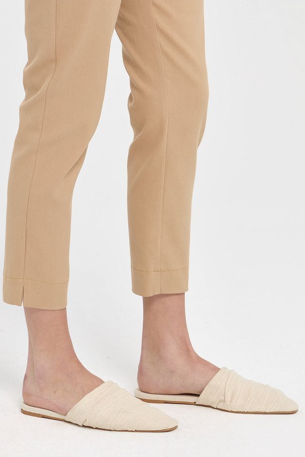 Dar Paça Kanvas Pantolon Camel - 4
