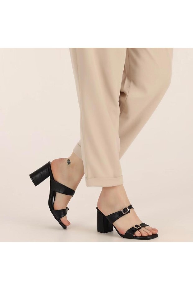 Byk Double Tape Buckle Detail Thick Heel Stylish Women's Slippers