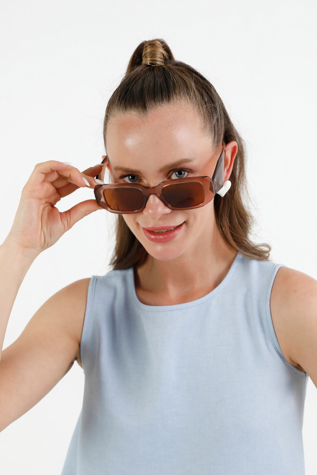 نظارات شمسية بإطار - 3