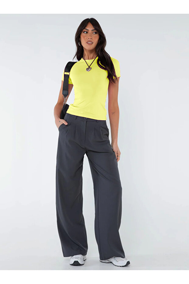 Bisiklet Yaka Basic Kadın Tişört - 3