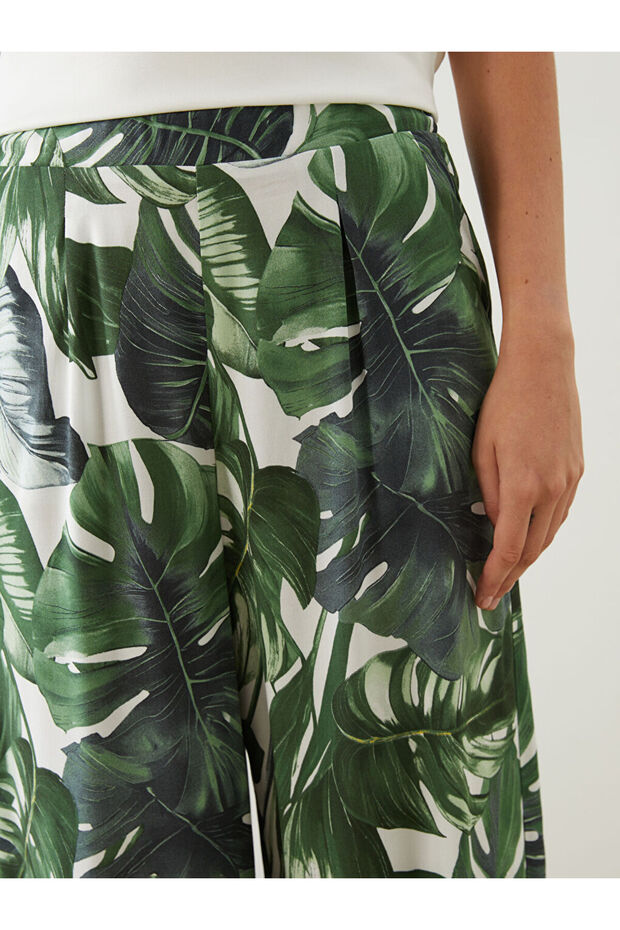 Create Your Style from Uzg Store |   Patterned Women's Capri with Elastic Waist - 3