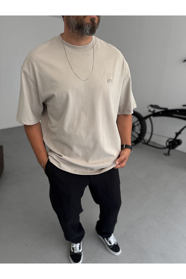 Taş Kalp Nakışlı Basic T-Shirt TW-1140 - 3