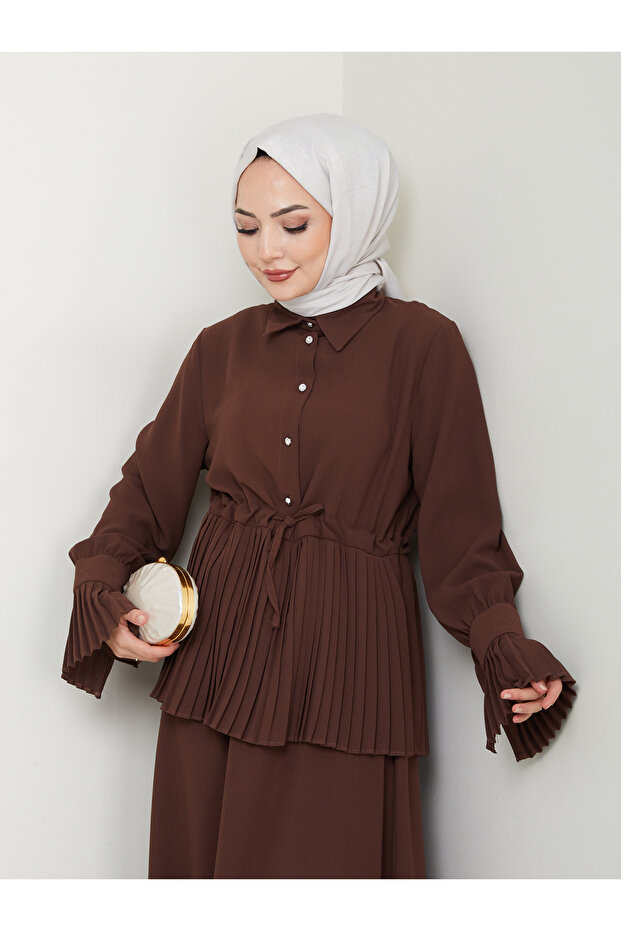 طقم تيستيور بتفاصيل مربعة مقطوعة - 3