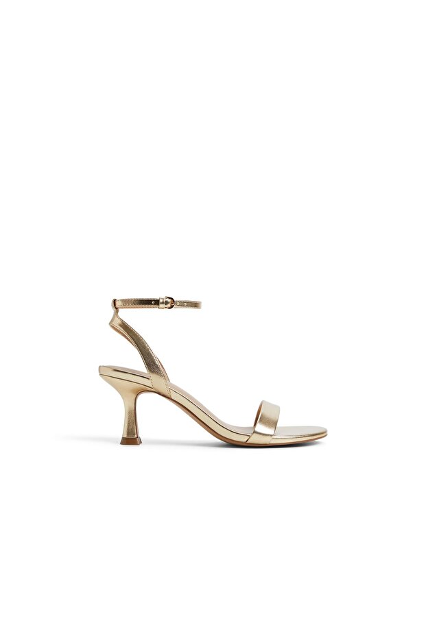 Madelyyn Womens Gold Sandals
