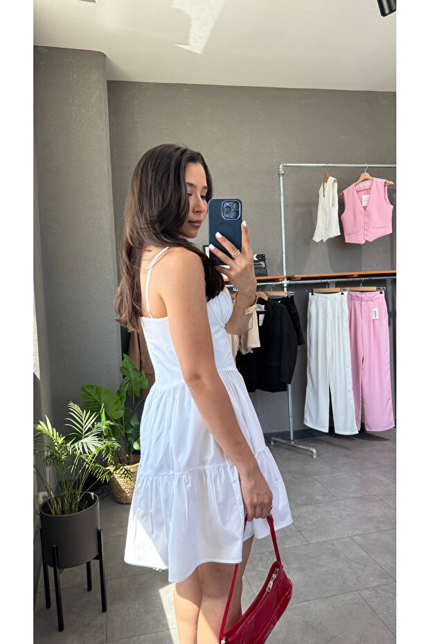 Mini haljina sa dekoltom u obliku srca - 6