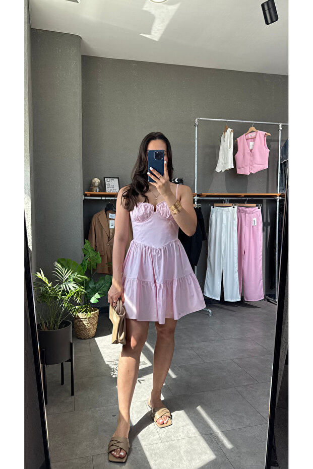 Mini haljina sa dekoltom u obliku srca - 1