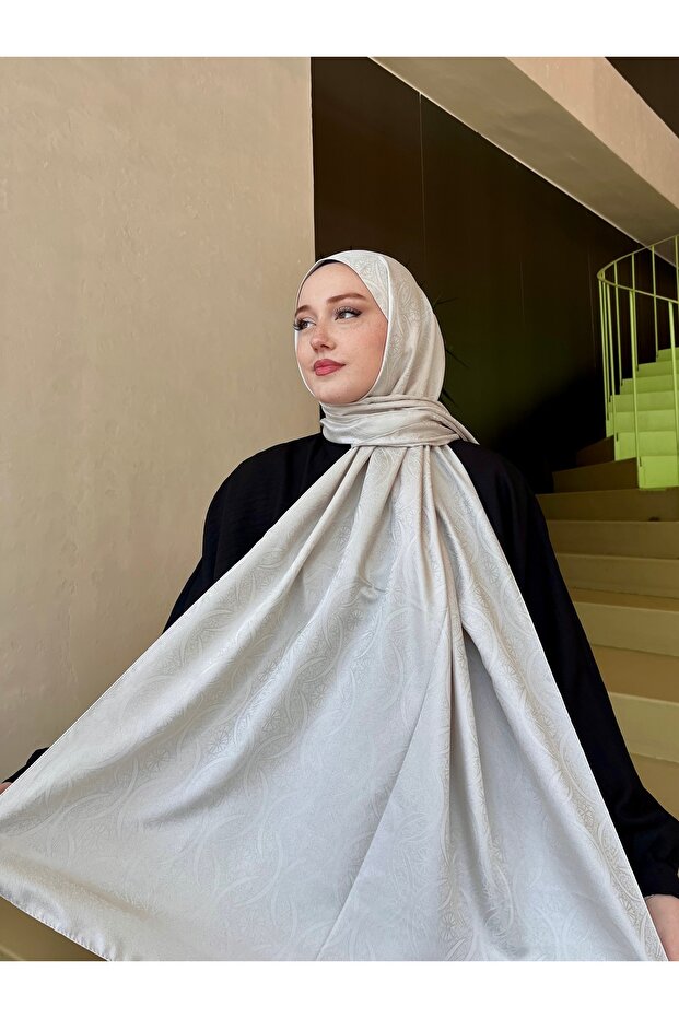 Ethnic Jacquard Shawl Ivy Star Pattern -Ecru