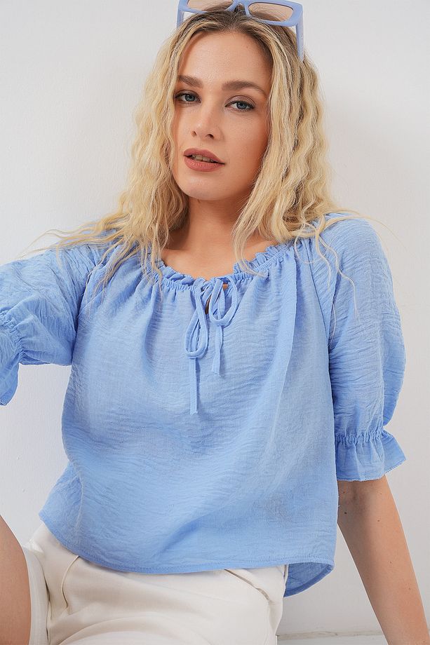 Kadın Yakası Fırfır Detaylı Bluz 959 - Mavi - 4