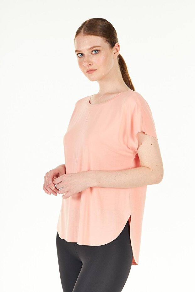 Comfortable Fit Modal T-shirt with Pink Slit Detail - Dora
