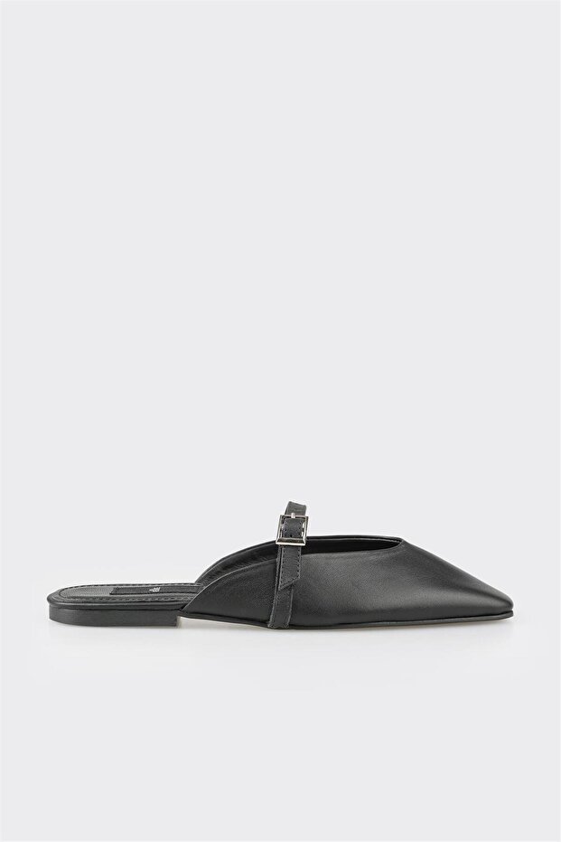Black Leather Women's Sports Slippers