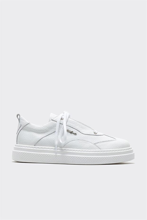 White Leather Men's Sports Shoes