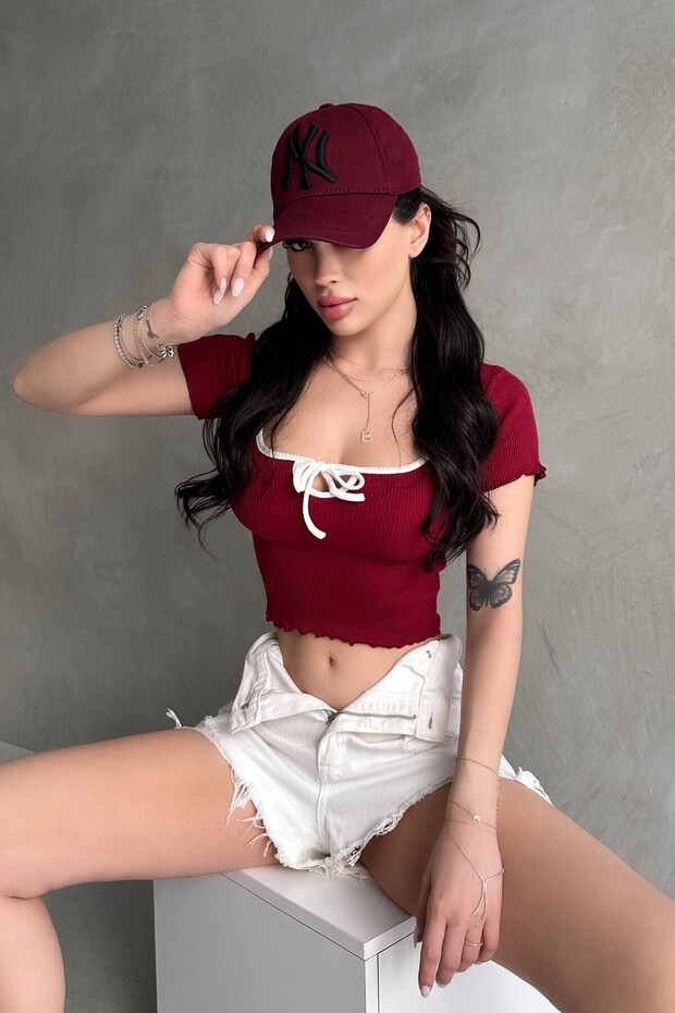 Lisa Crop - 5
