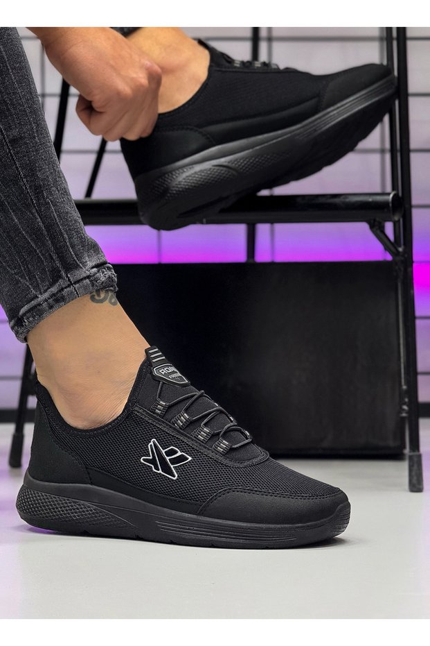 Ghattix Road Frend Men's Laceless Casual Sports Shoes