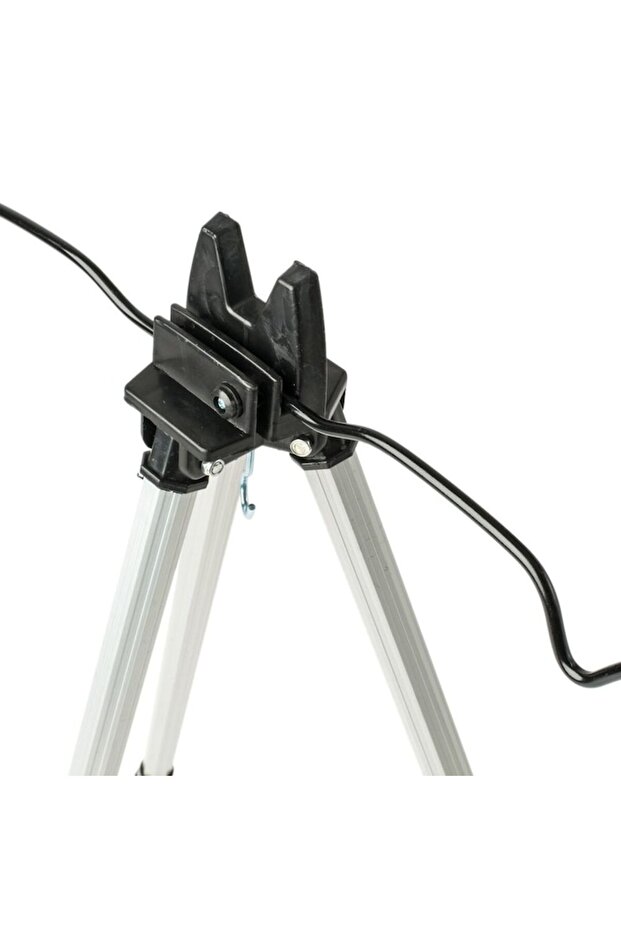 Fishing Tripod with 4 Posts - 3