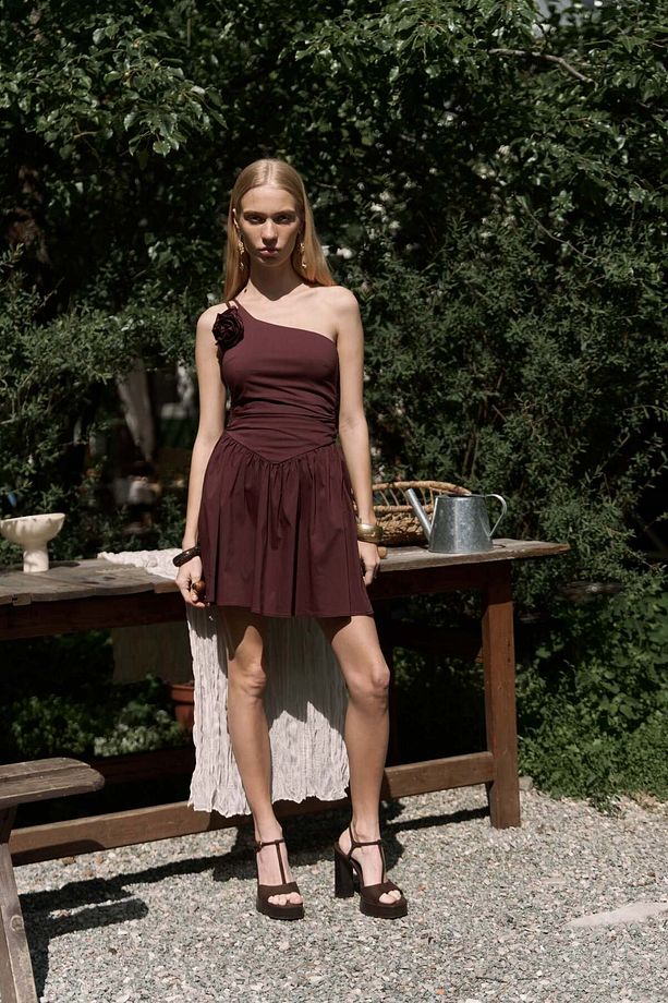 Lissa Tek Omuz Gül Detay Bordo Mini Elbise - 2
