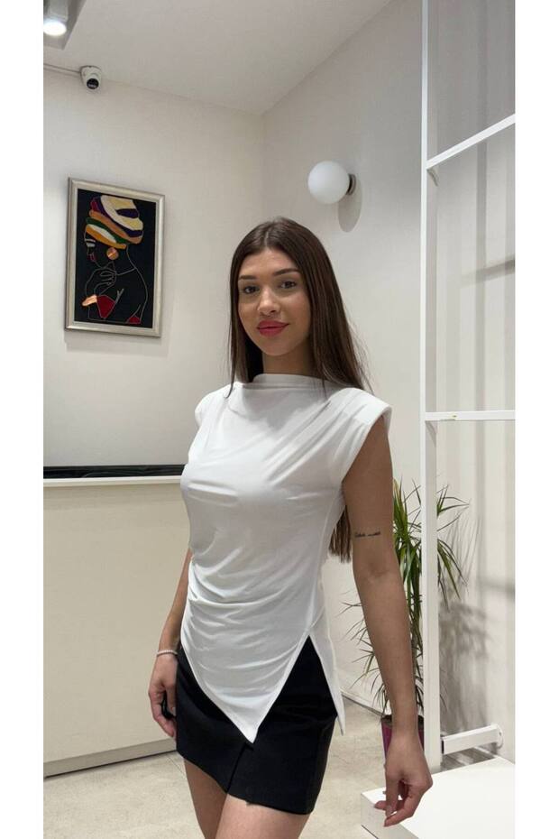 Padded Asymmetrical Basic Blouse - 1