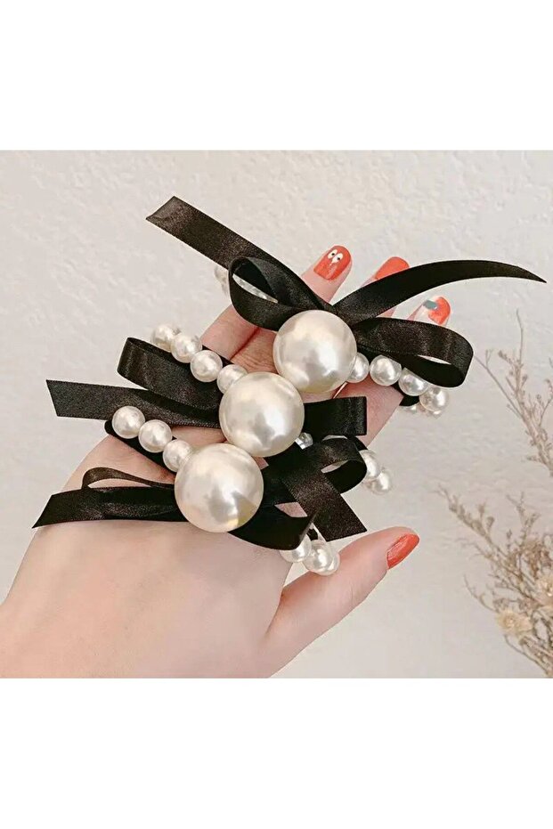 Stylish and Elegant 2-Piece Pearl Fishebone Model Rubber Buckle