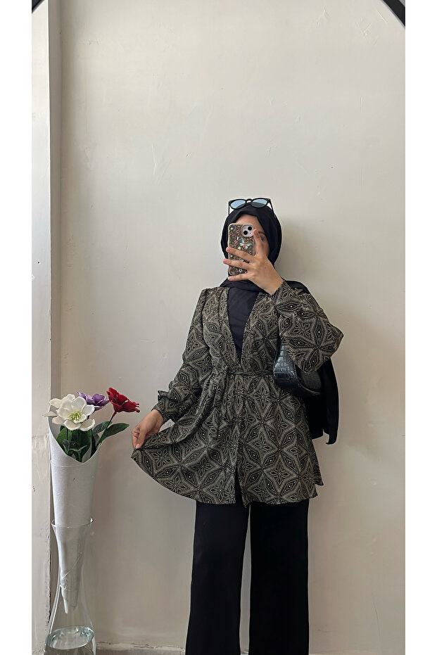 Patterned Kimono Balloon Sleeve - 1