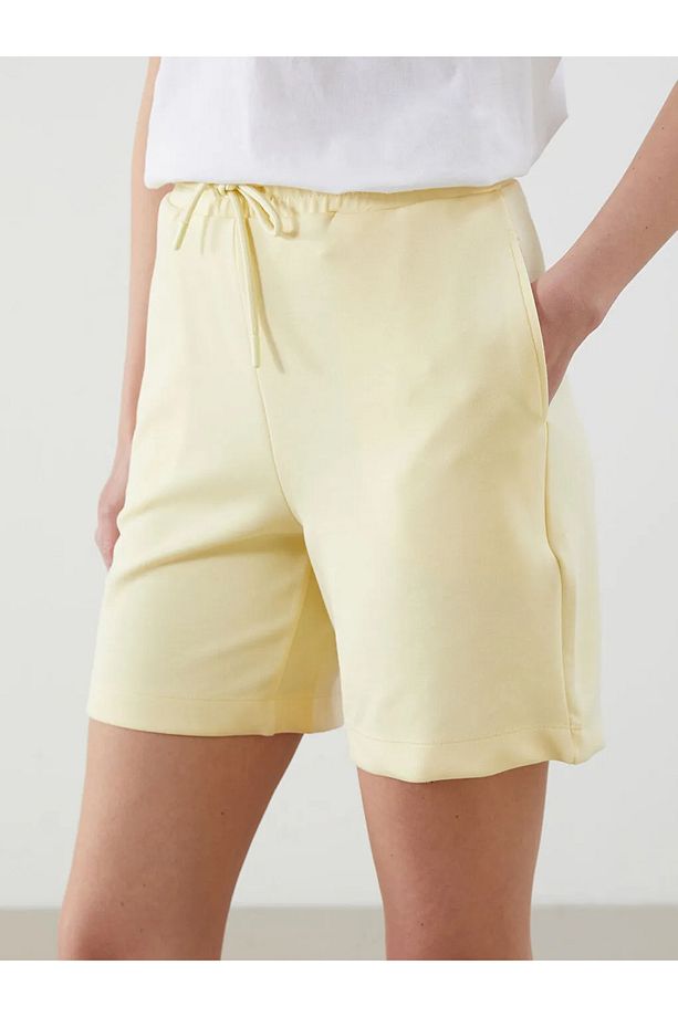 LCWAIKIKI Classic Sari Beli Lastikli Kadın Şort - 3