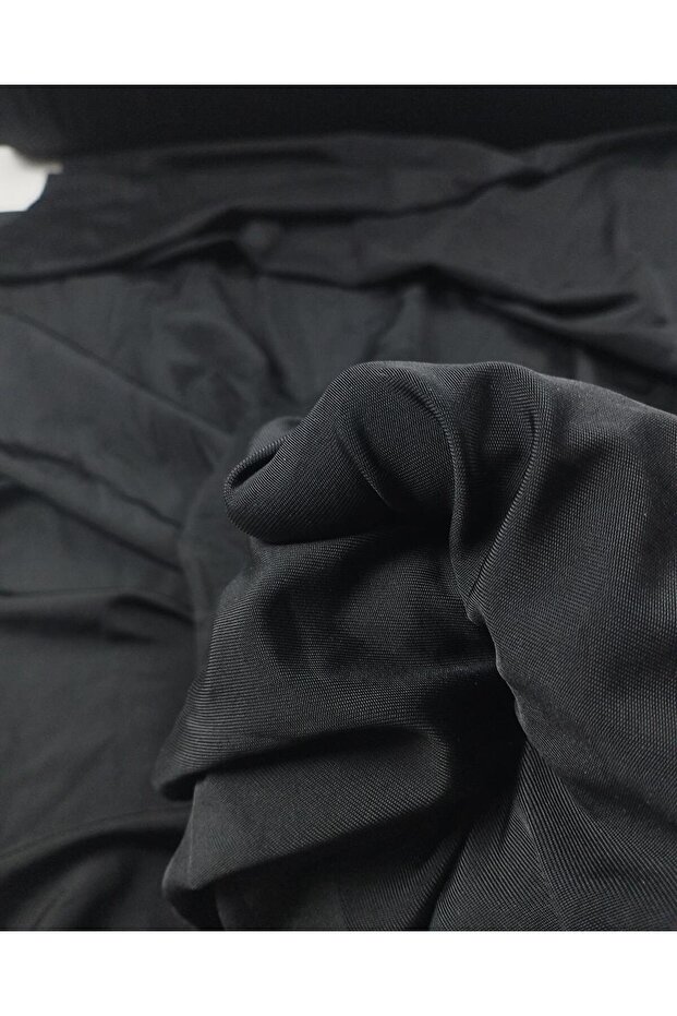 Black Jersey Width: 155 - 4