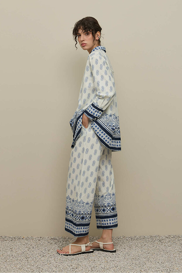 طقم بنطلون بنمط شال باللون الأزرق - 2