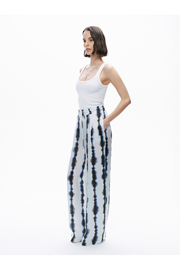 Batik Patterned Trousers - 4