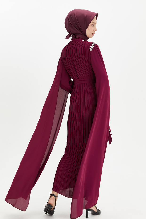 Pelerin Kol Piliseli Elbise - 7