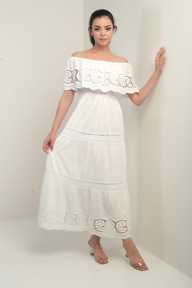 Women's Madonna Collar Lined Lace Detailed Embroidered Long Dress
