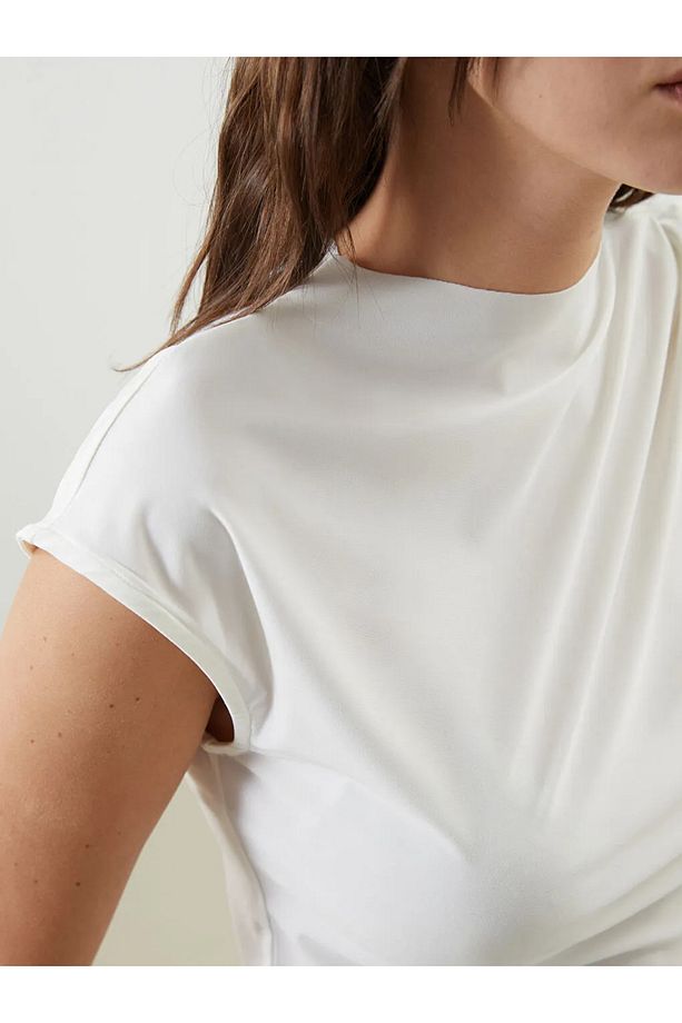 LCW Vision Ekru Dik Yaka Kadın Bodysuit - 3