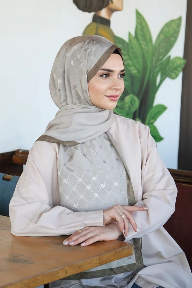 Trend Monogram Şal 2 - 6