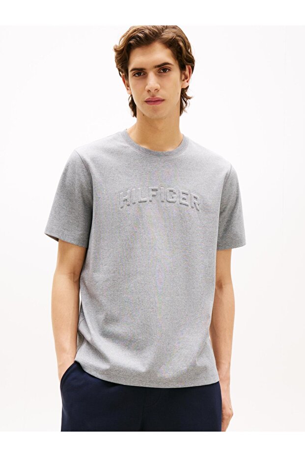 HILFIGER ARCH EMBOSSED TEE - 1