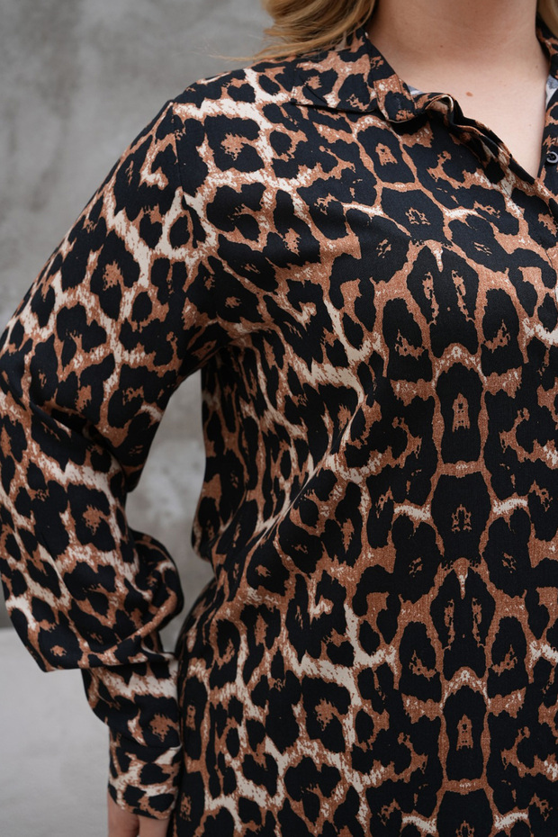 تونيك طويل مقاس كبير منقوش بنقشة الفهد - 4