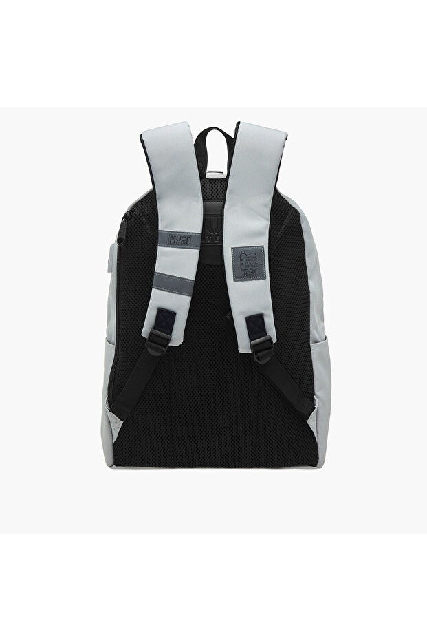 Solid Backpack with Adjustable Straps and Zip Closure - 32x17x42 cms - 4