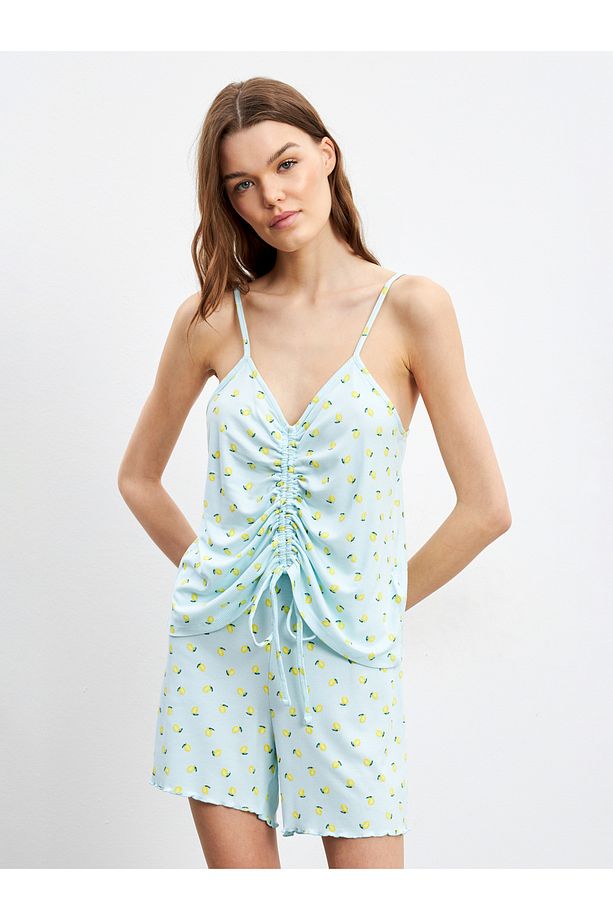 V Yaka Desenli Kadın Şortlu Pijama Takımı - 2