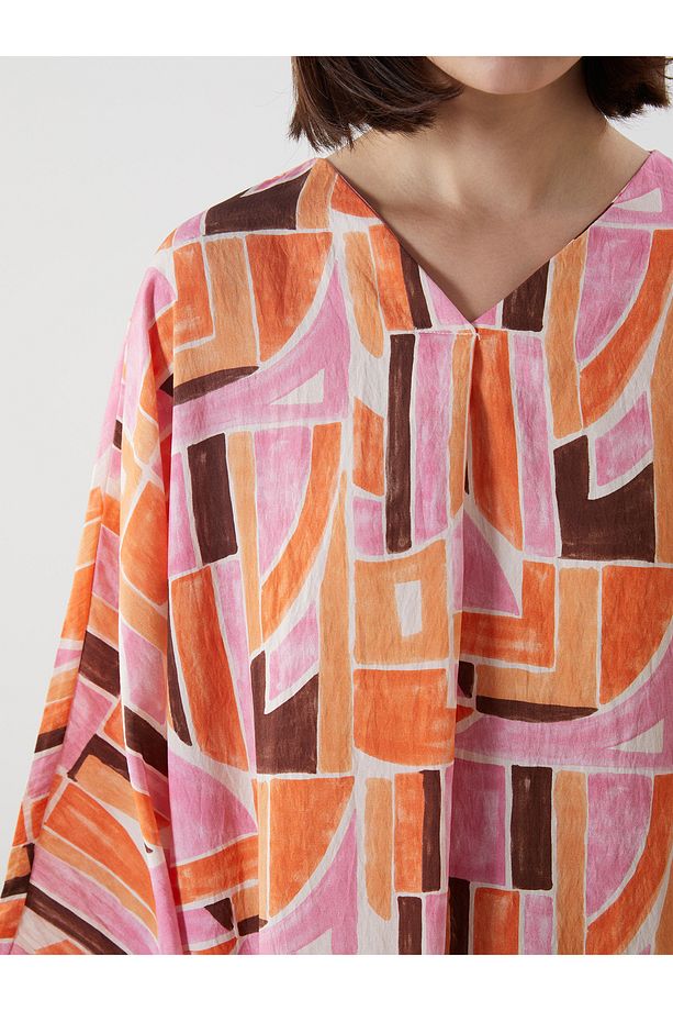 V Yaka Desenli Oversize Elbise - 3