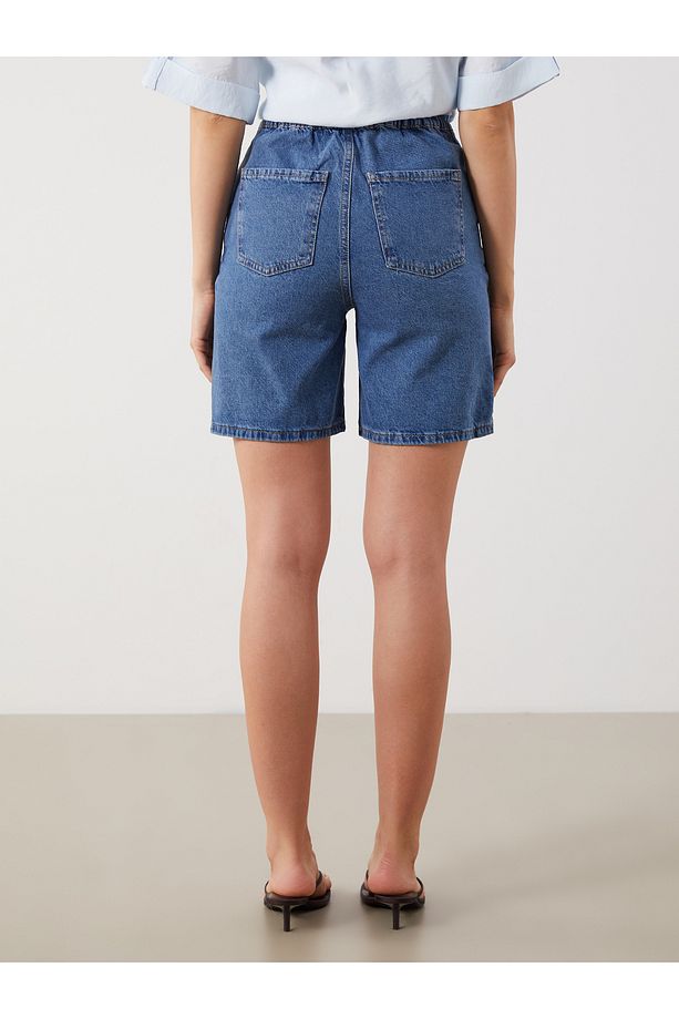 Bermuda Fit Kadın Jean Şort - 4