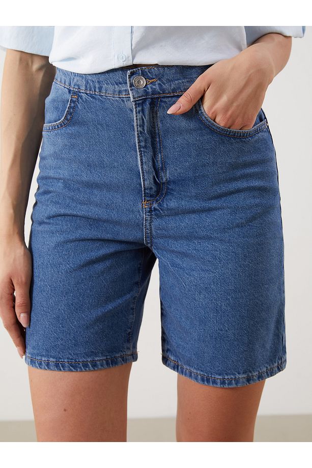 Bermuda Fit Kadın Jean Şort - 3