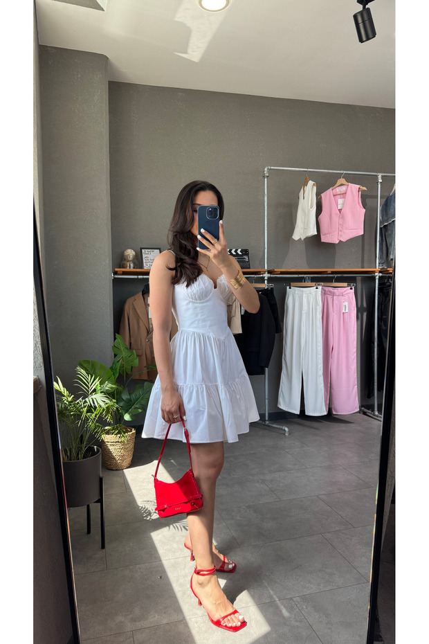 Mini haljina sa dekoltom u obliku srca - 2