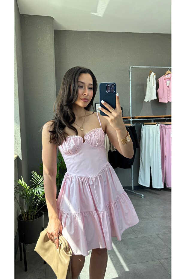 Mini haljina sa dekoltom u obliku srca - 5