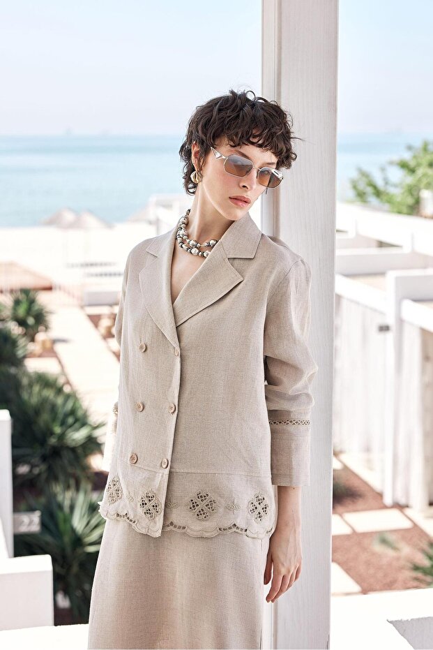 Double-breasted jacket and linen skirt set - beige