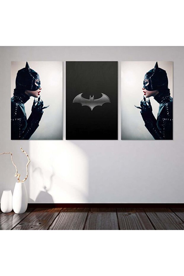 ثلاث لوحات قماشية بتصميم فلم The batman مع برواز فضي مجوف