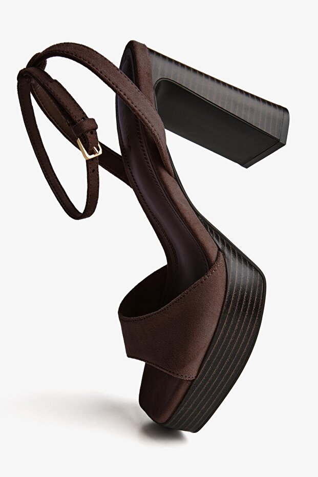 Platform topuklu sandalet - 4