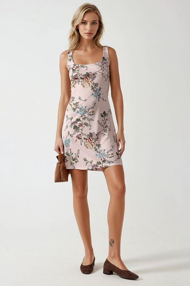 Kare Yaka ve Çiçekli Desenli Bodycon Mini Elbise - 2