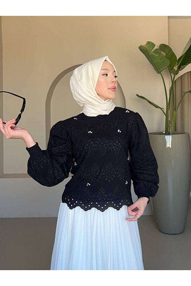 تونيك مبطن بحجر على شكل رقبة دائرية - أسود - 1