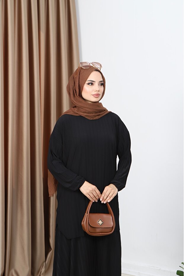 Piliseli Pantolonlu Takım - 4