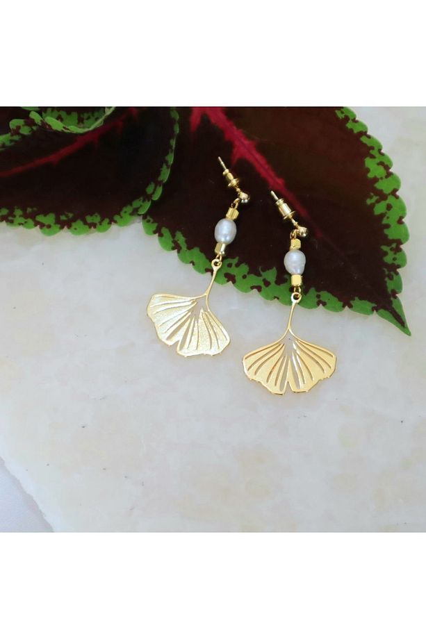 Ginkgo Yaprağı Ve Inci Detaylı Altın Kaplama Kadın Küpe - 3