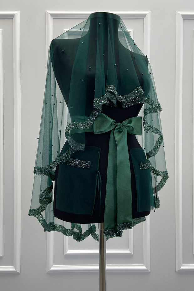 Emerald Green Bridal Veil Set, Glass Beads and Pearls, Henna Night Veil Face Cover Set 6 Pieces