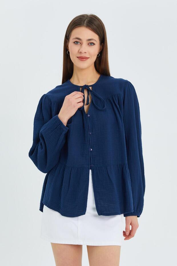 4563 Women's Laced Collar Elastic Sleeves Loose Muslin Shirt Navy Blue