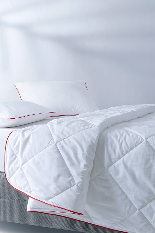 Dacron® 95 Tek Kişilik Yorgan, 155x215 Cm - 1